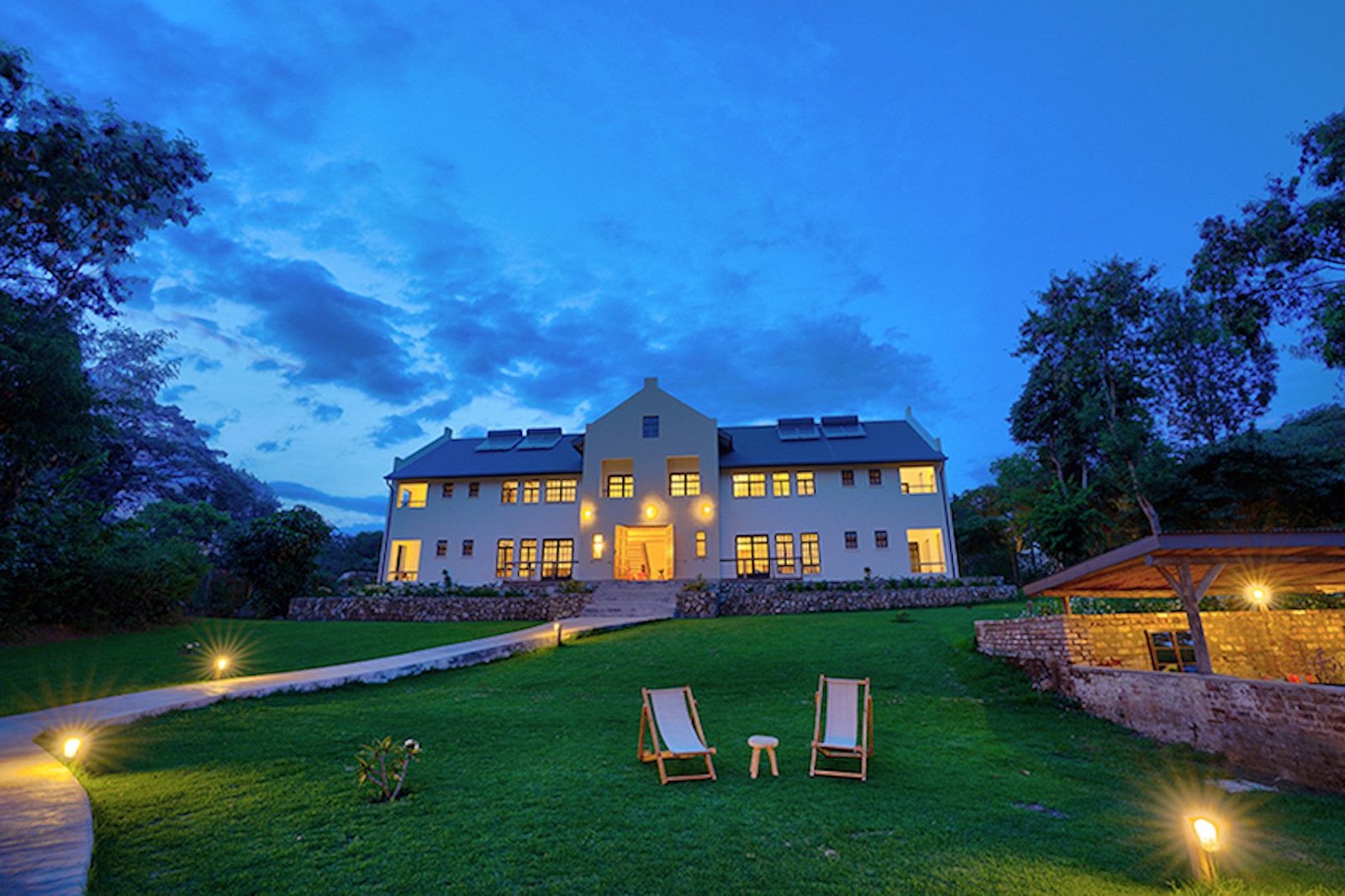 Arusha Villa in Night